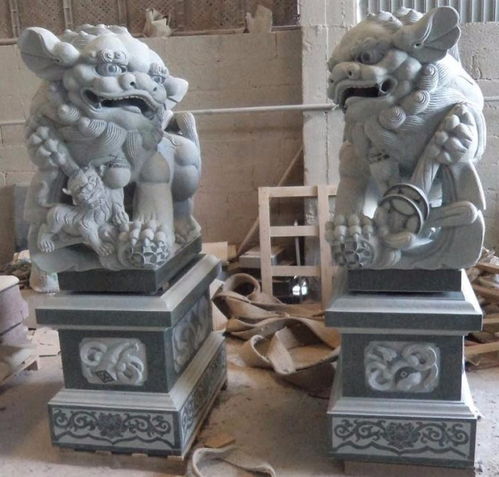 石雕獅子價(jià)格一般是多少錢(qián)一對(duì)？影響價(jià)格的因素有哪些？